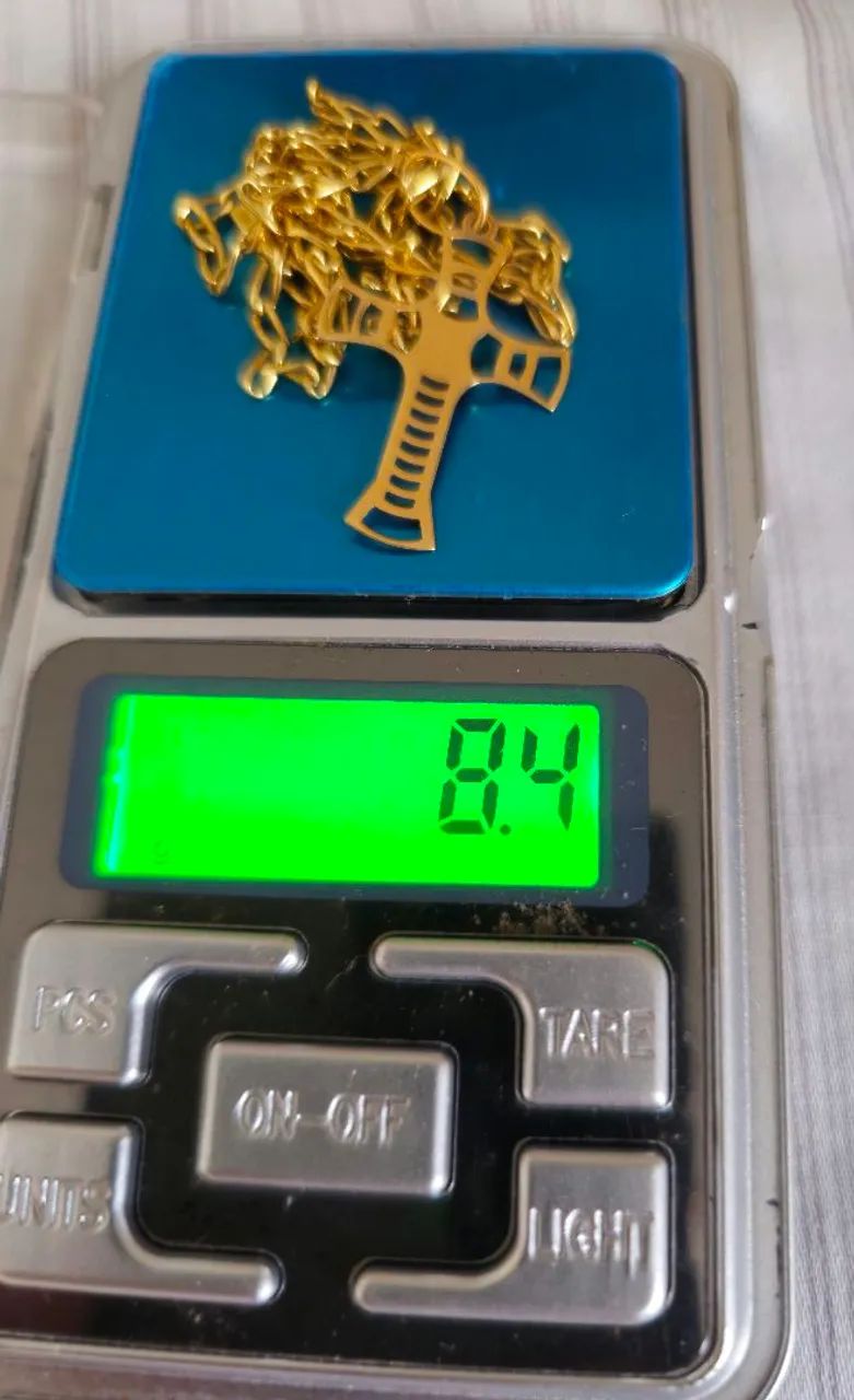 Cordão Ouro18k com pingente Crucifixo. 