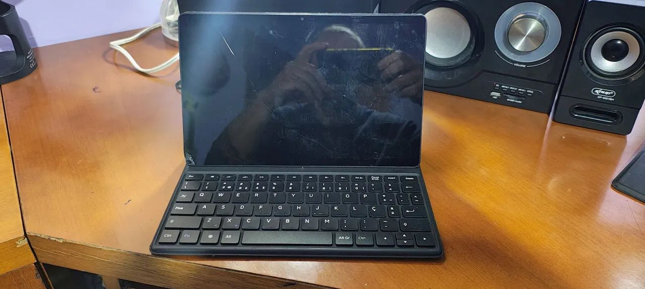 Tablet Sony Vaio com case, mouse bluetooth e recarregável, capinha magnética com teclado - Foto 4