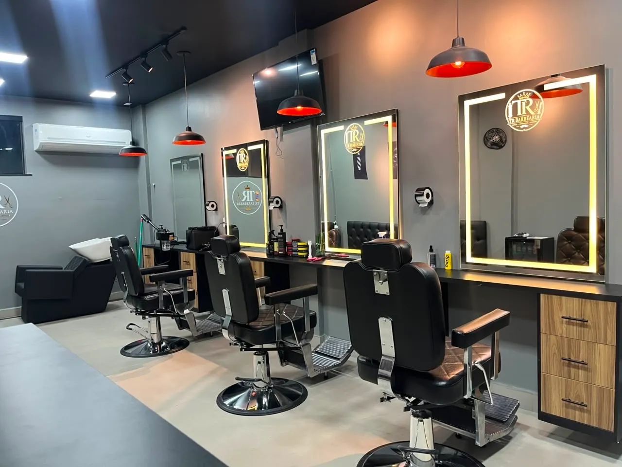 Vendo barbearia completa valor 48.999,90 - Foto 2