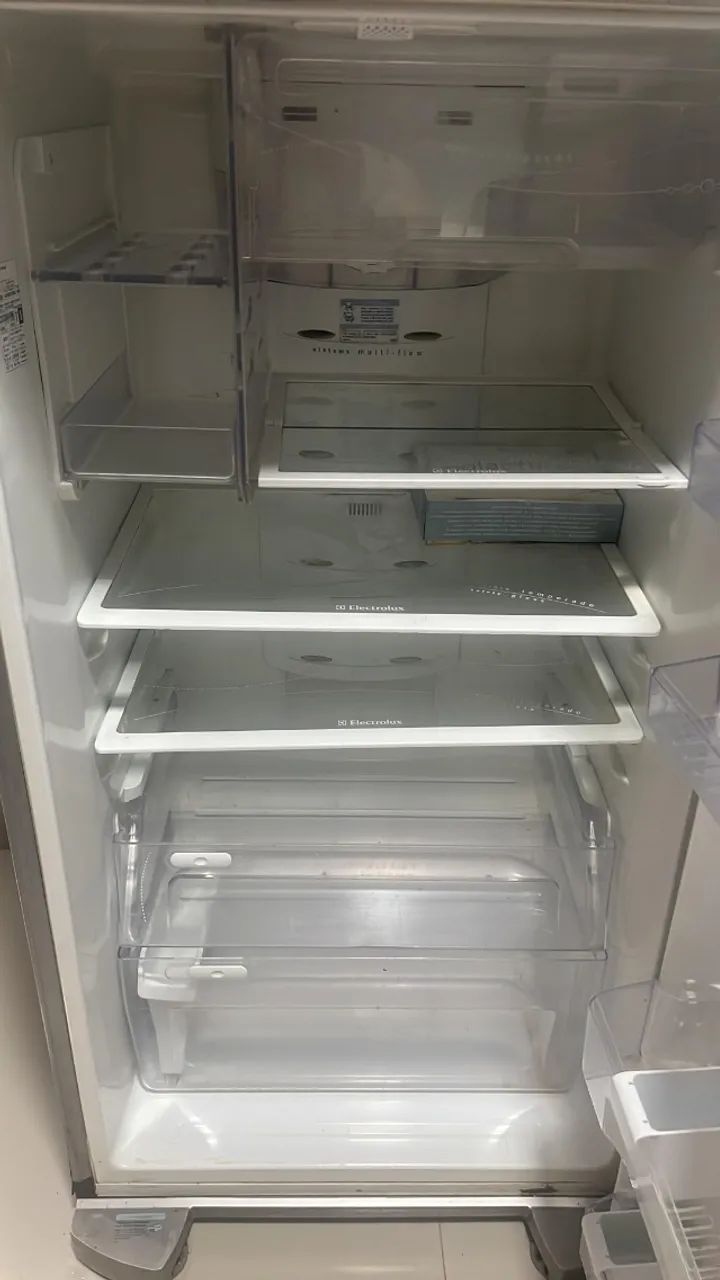 Vende-se Geladeira Inox Duplex - Foto 5