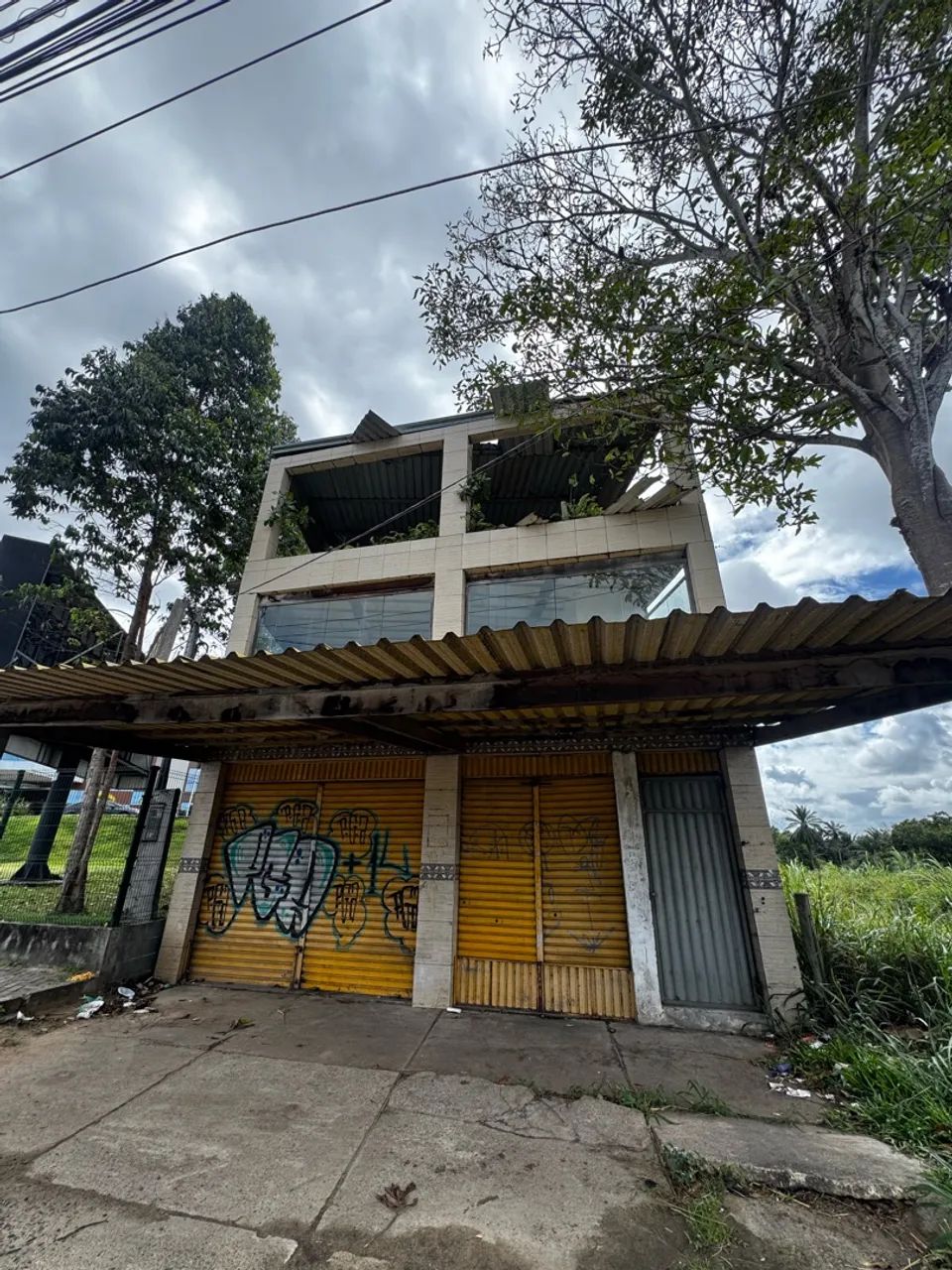 Excelente ponto comercial na estrada do coco 