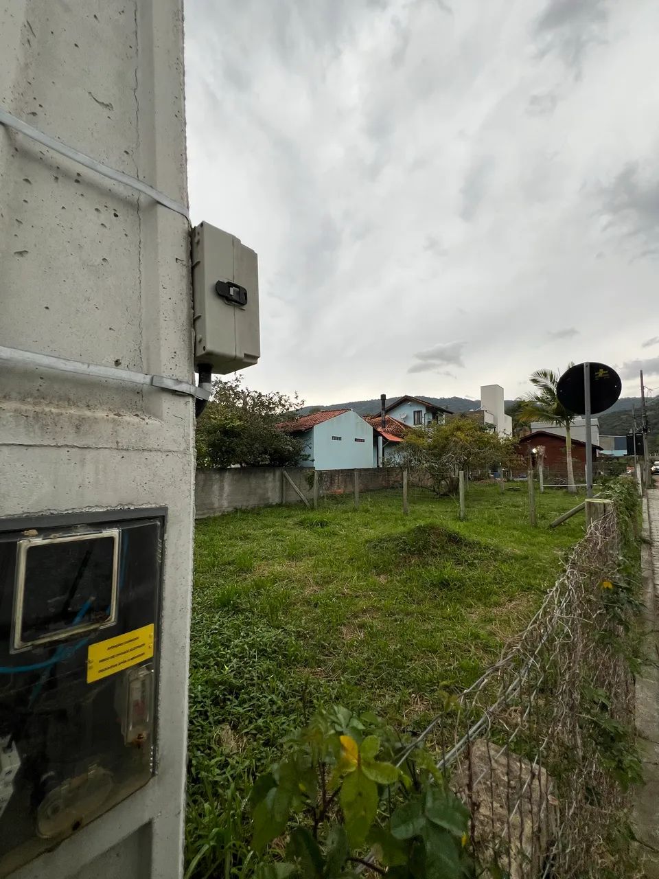 Terreninho em localização privilegiada, Ribeirão da ilha. - Foto 4