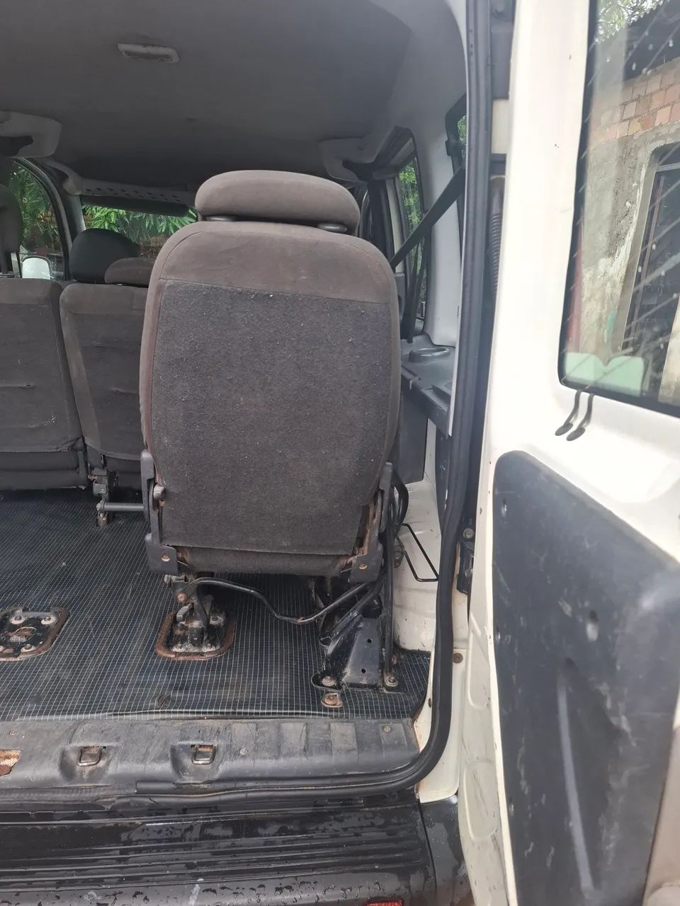 Fiat Doblo Essence 1.8 Flex 16V 5P 2012 - Foto 5