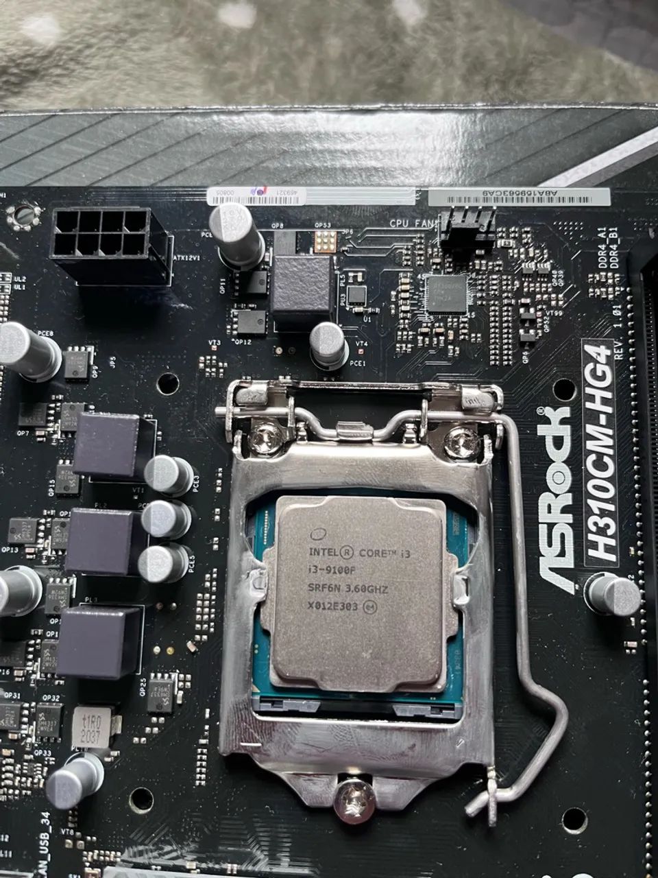 Kit i3 9ª geração + placa-mãe ASRock - Foto 2