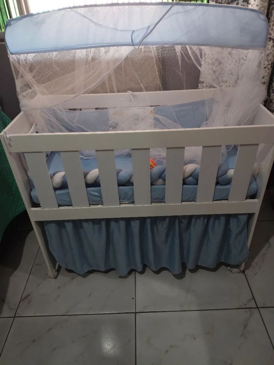Vendo mini berço, com o kit includo - Foto 3
