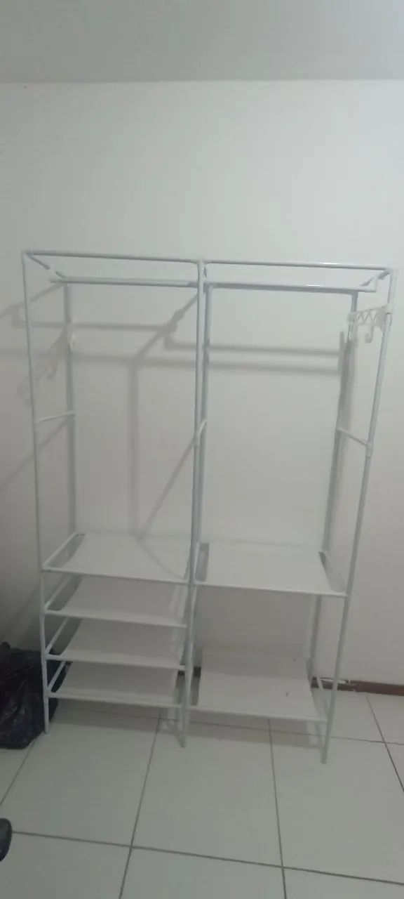 Arara de roupas - Foto 2
