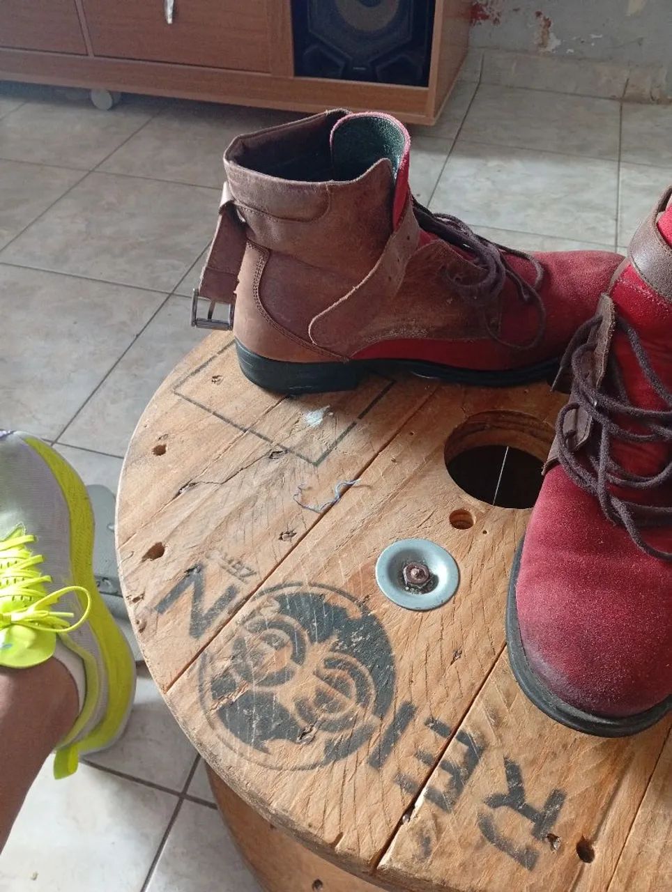 Bota de couro  - Foto 2