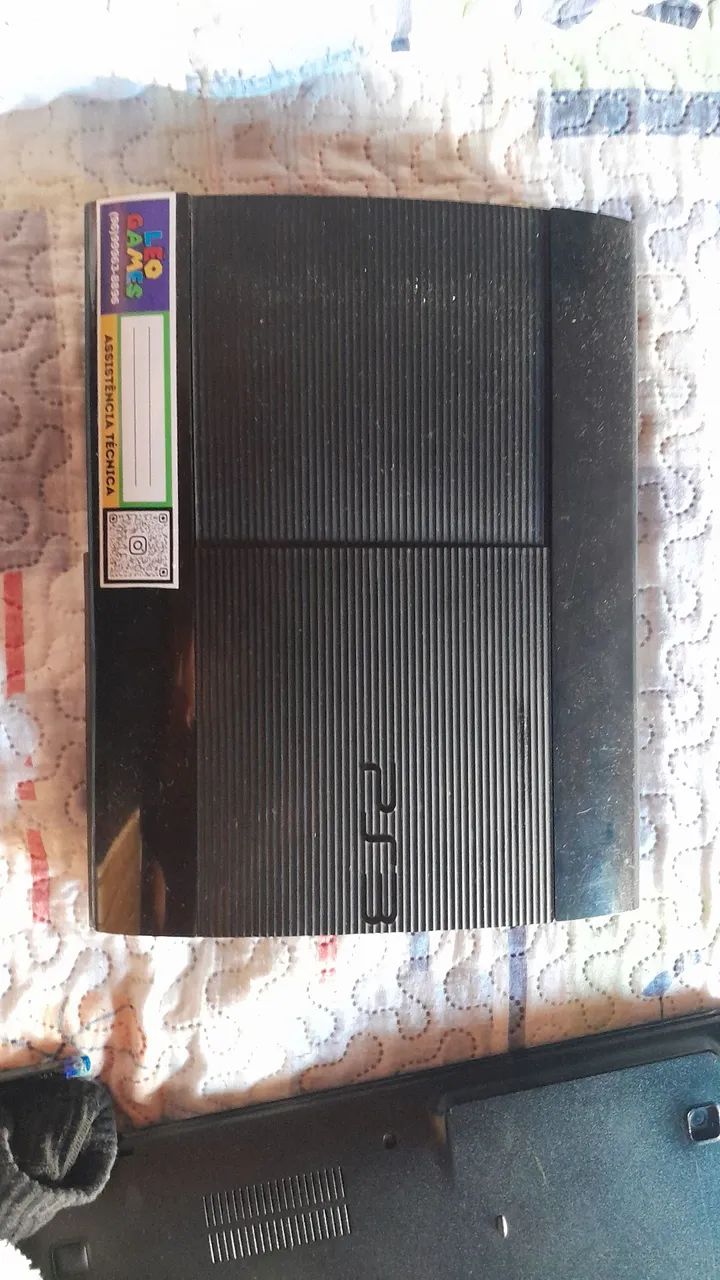 Ps3 (com defeito pequeno)
