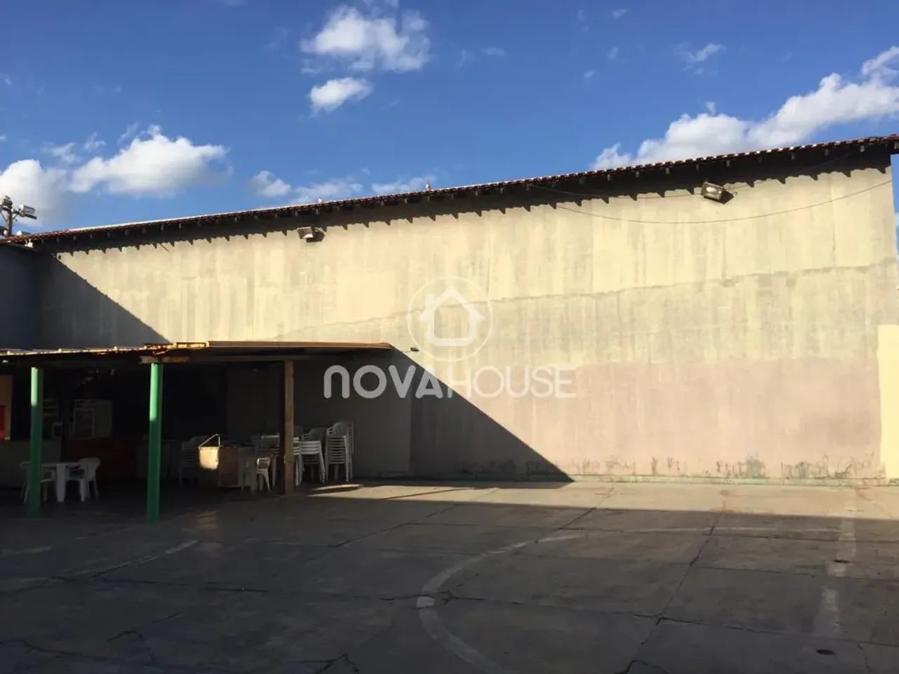 PRÉDIO COM CAMPO DE FUTEBOL E PISCINA À VENDA - Foto 4