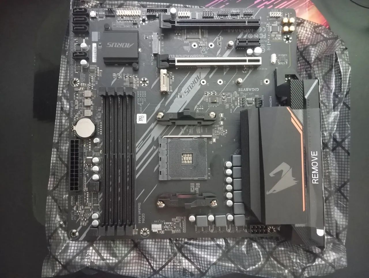 B550M AORUS ELITE - Foto 2