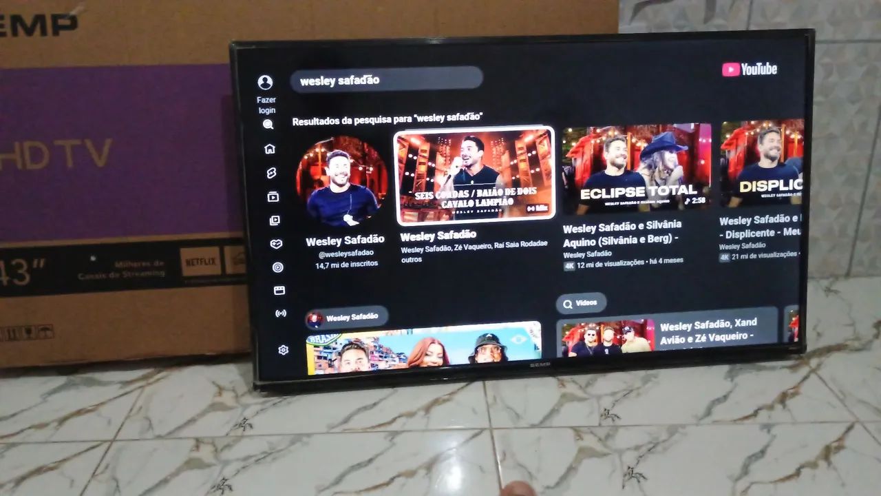 Tv Semp 43 polegadas smart 4k completa roku tv na caixa  - Foto 3