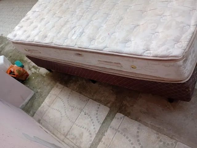 CAMA QUEEN SIZE - Foto 2