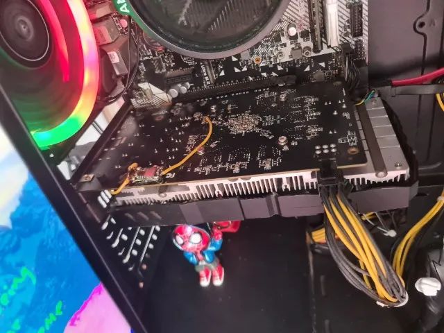 Rx 580 8gb ( com defeito )