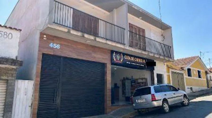 Casa no Centro em Elói Mendes/MG