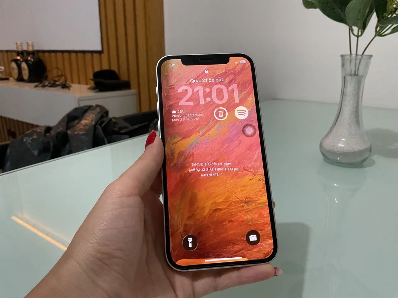 iPhone 12 64GB - Bateria 85% - Ótimo estado - Foto 3