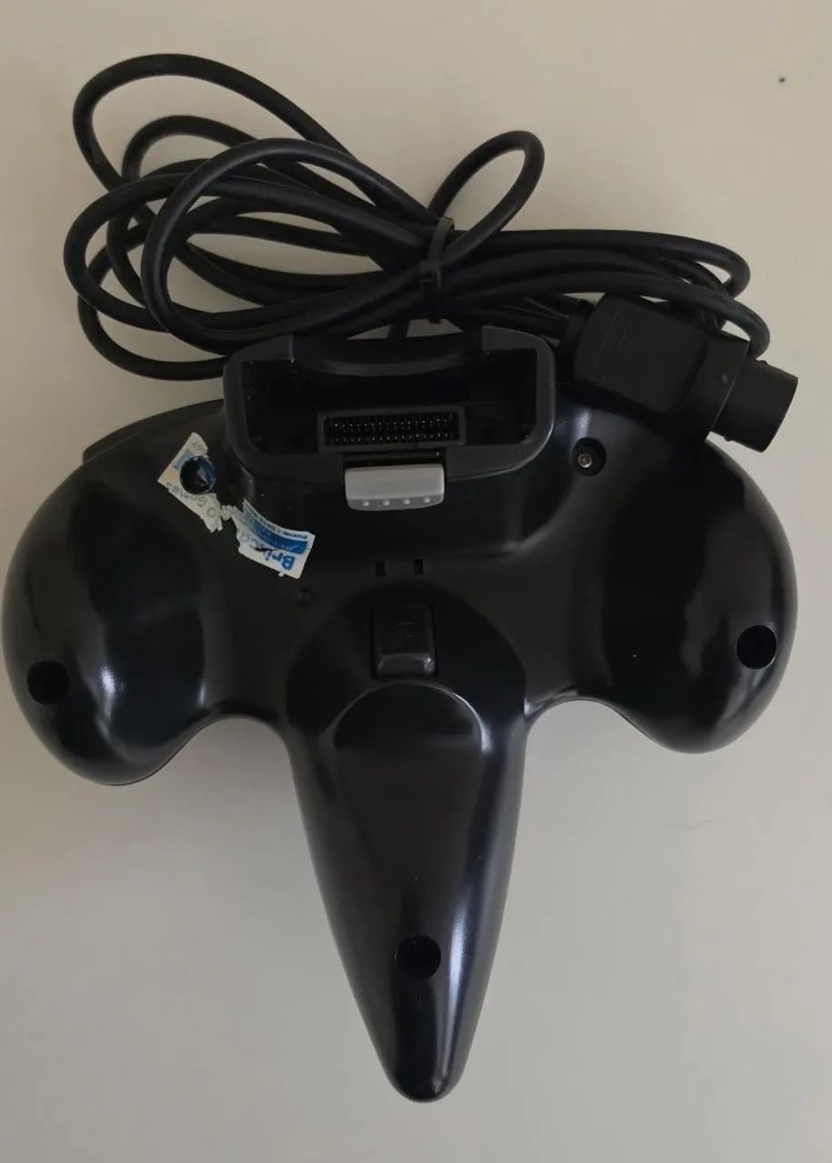 Controle 64. - Foto 2