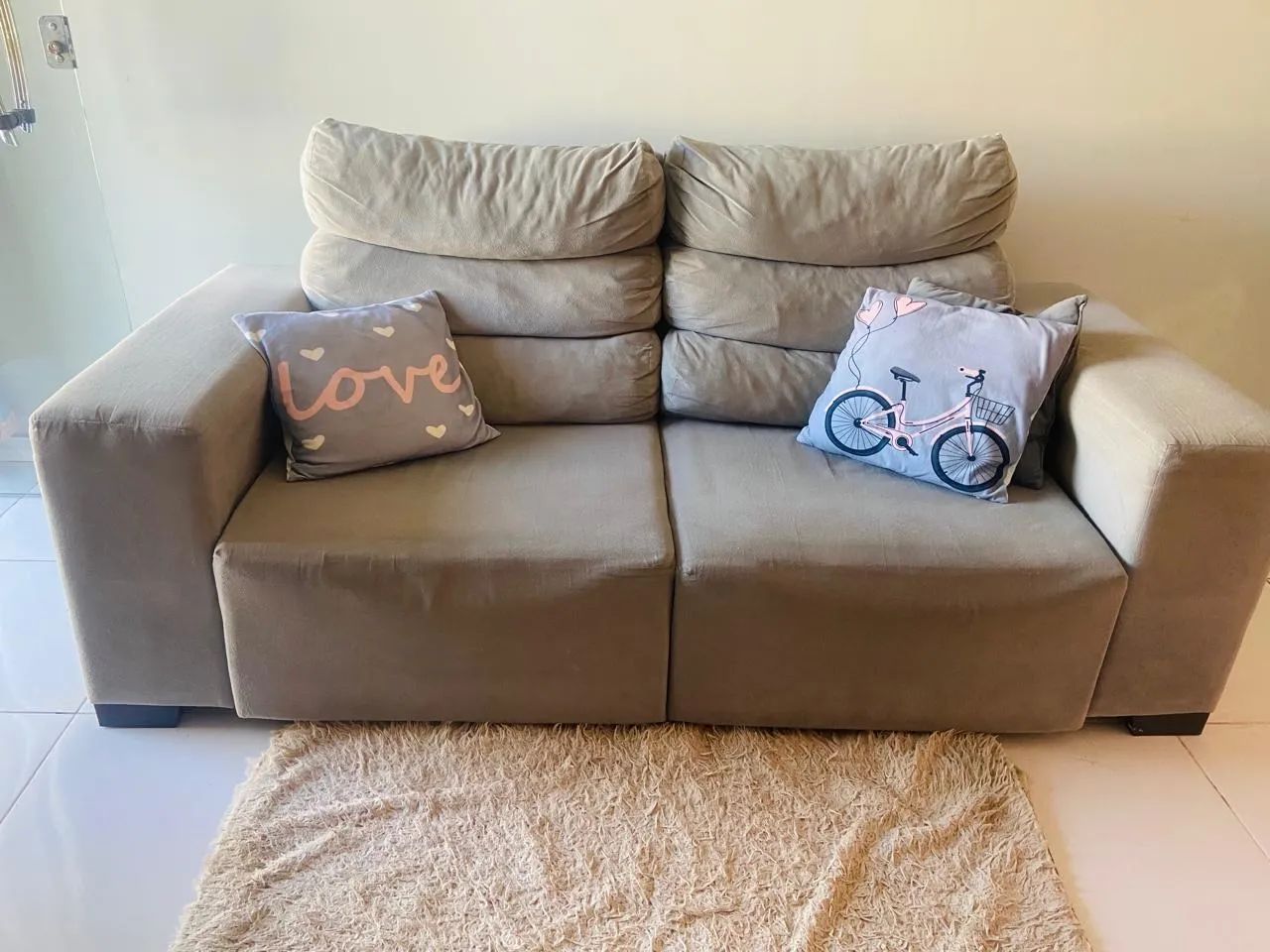 Sofá retrátil cinza  - Foto 3
