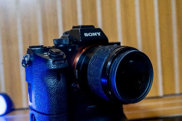Camera Sony A7rii Fuul Frame - Foto 5