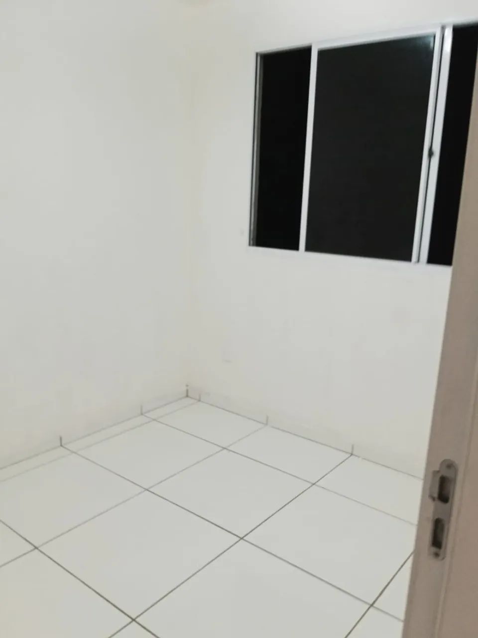 Aluga-se Apartamento condomínio Sol do Camarás - Foto 3