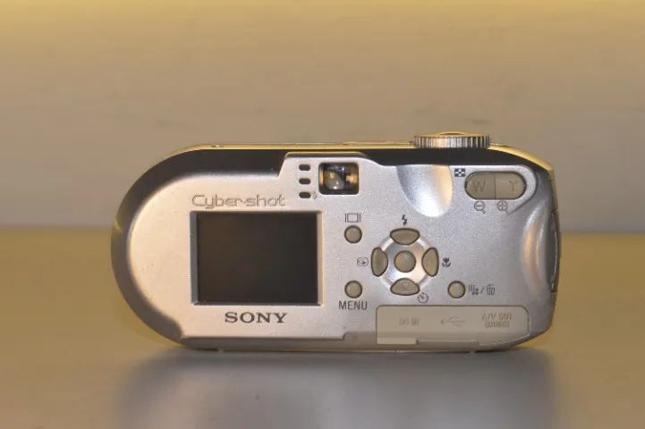 Câmera Sony Cybershot P73 - Foto 5
