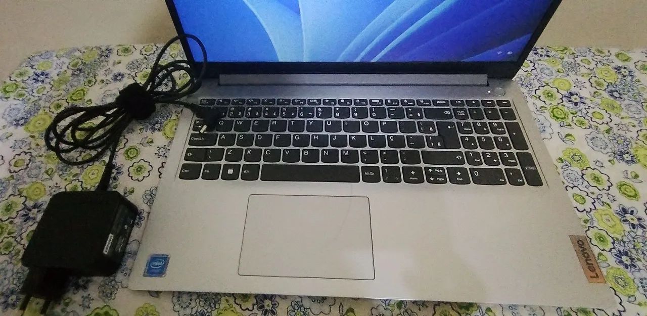 Vendo Notebook Lenovo
