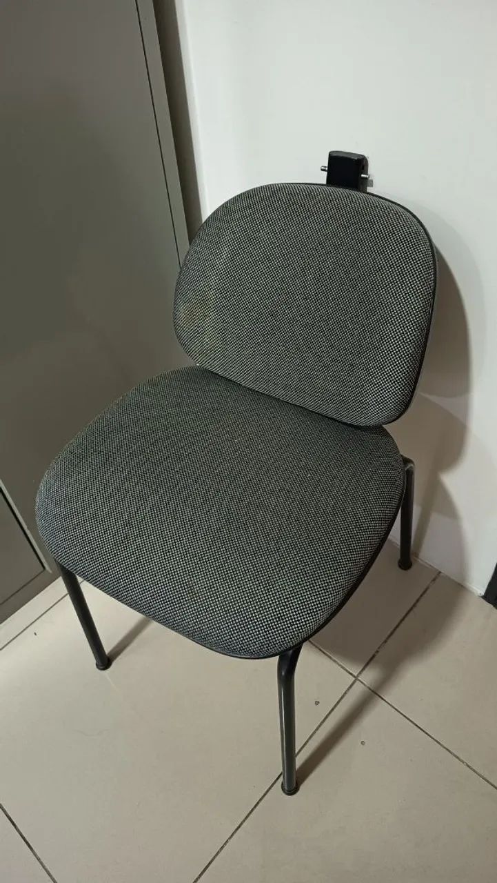 Cadeira para escritório usadas - Foto 5