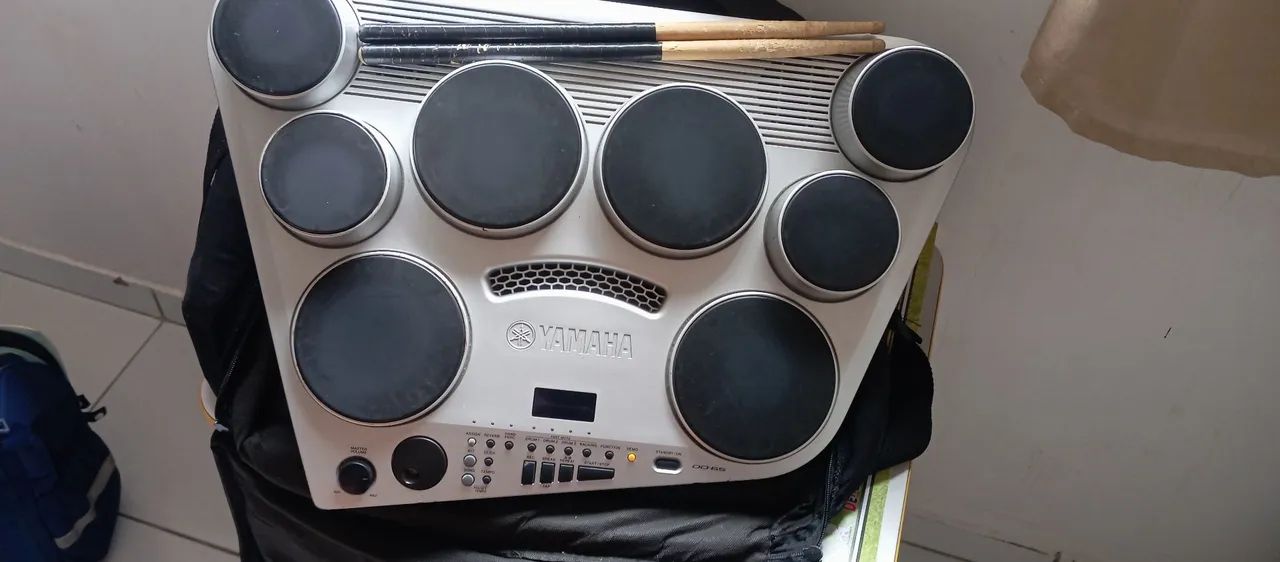 Bateria eletrônica Yamaha DD-65 