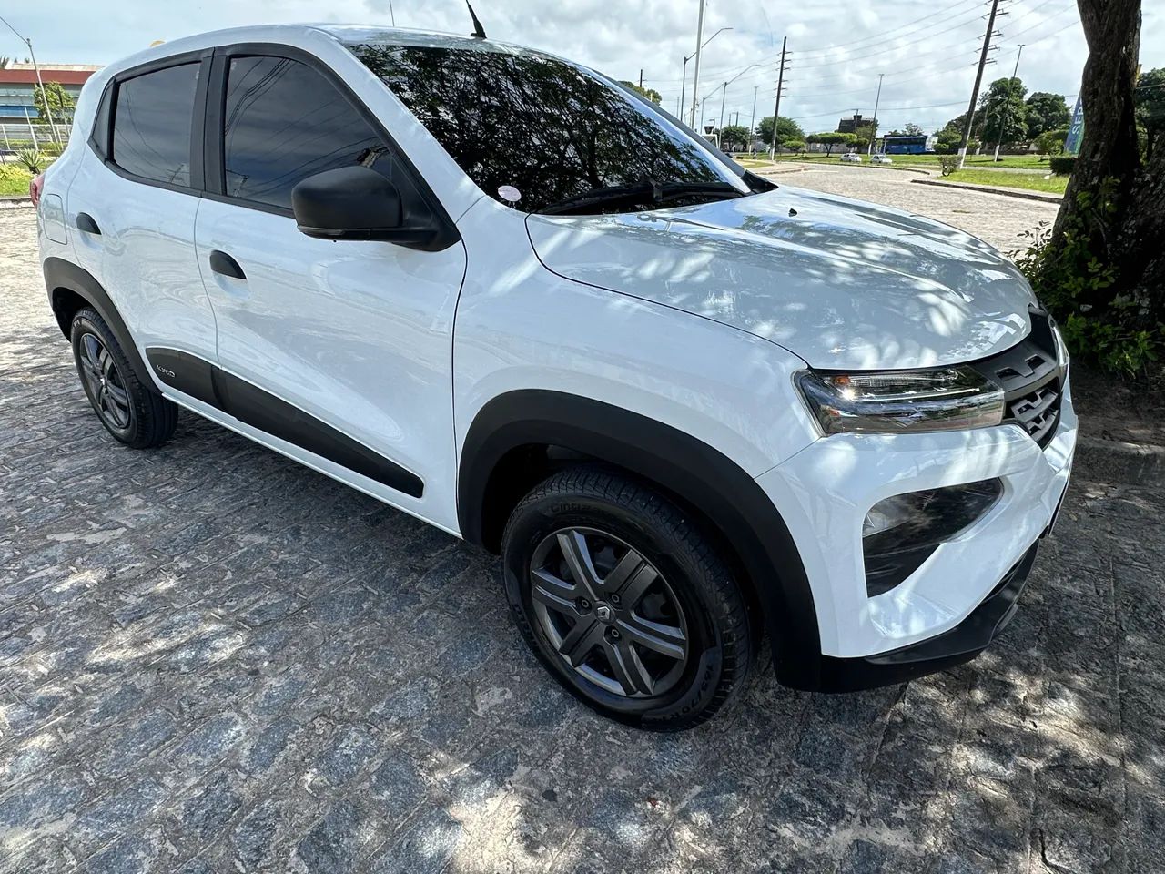 Renault Kwid KWID Intense 1.0 Flex 12V 5p Mec. 2025