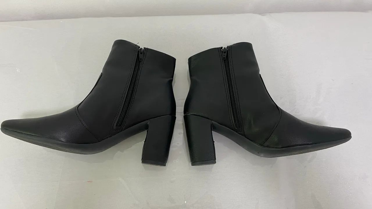 Bota feminina Gigil bico fino 37 - Foto 4
