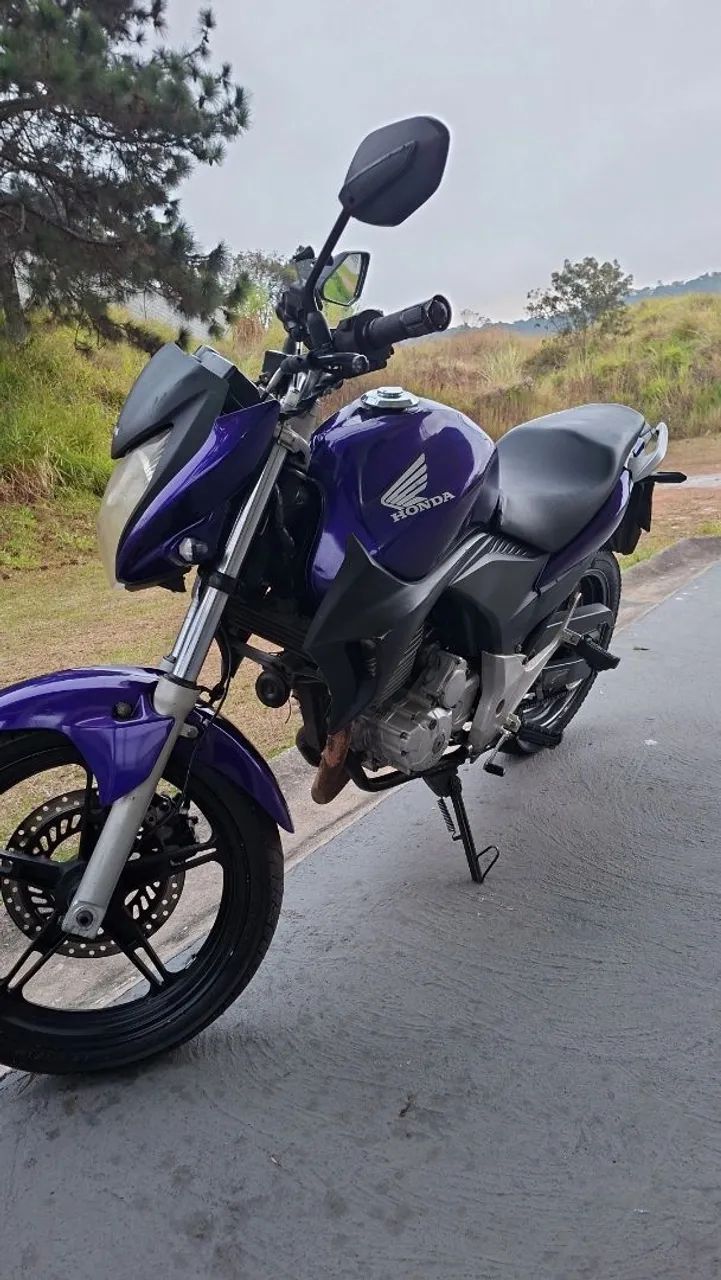 CB300R 2011 - Foto 2