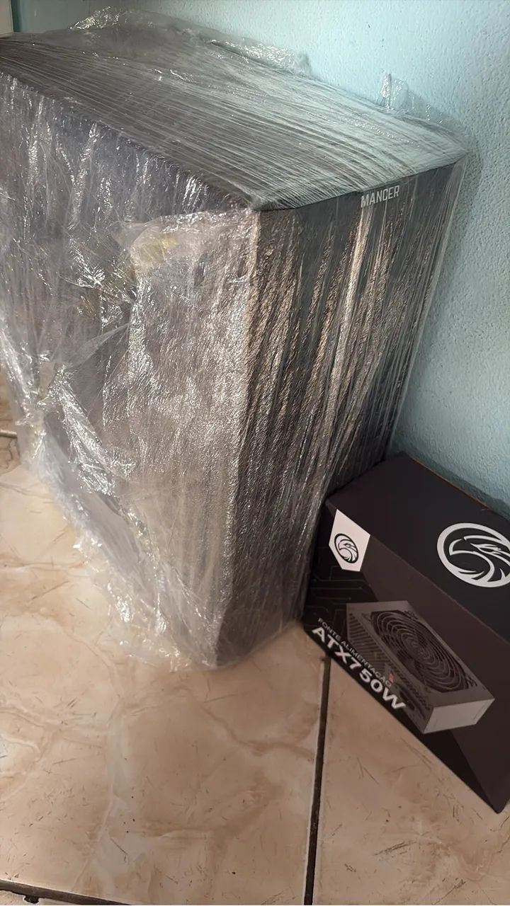 VENDO FONTE PC NOVA SEM USO! - Foto 2