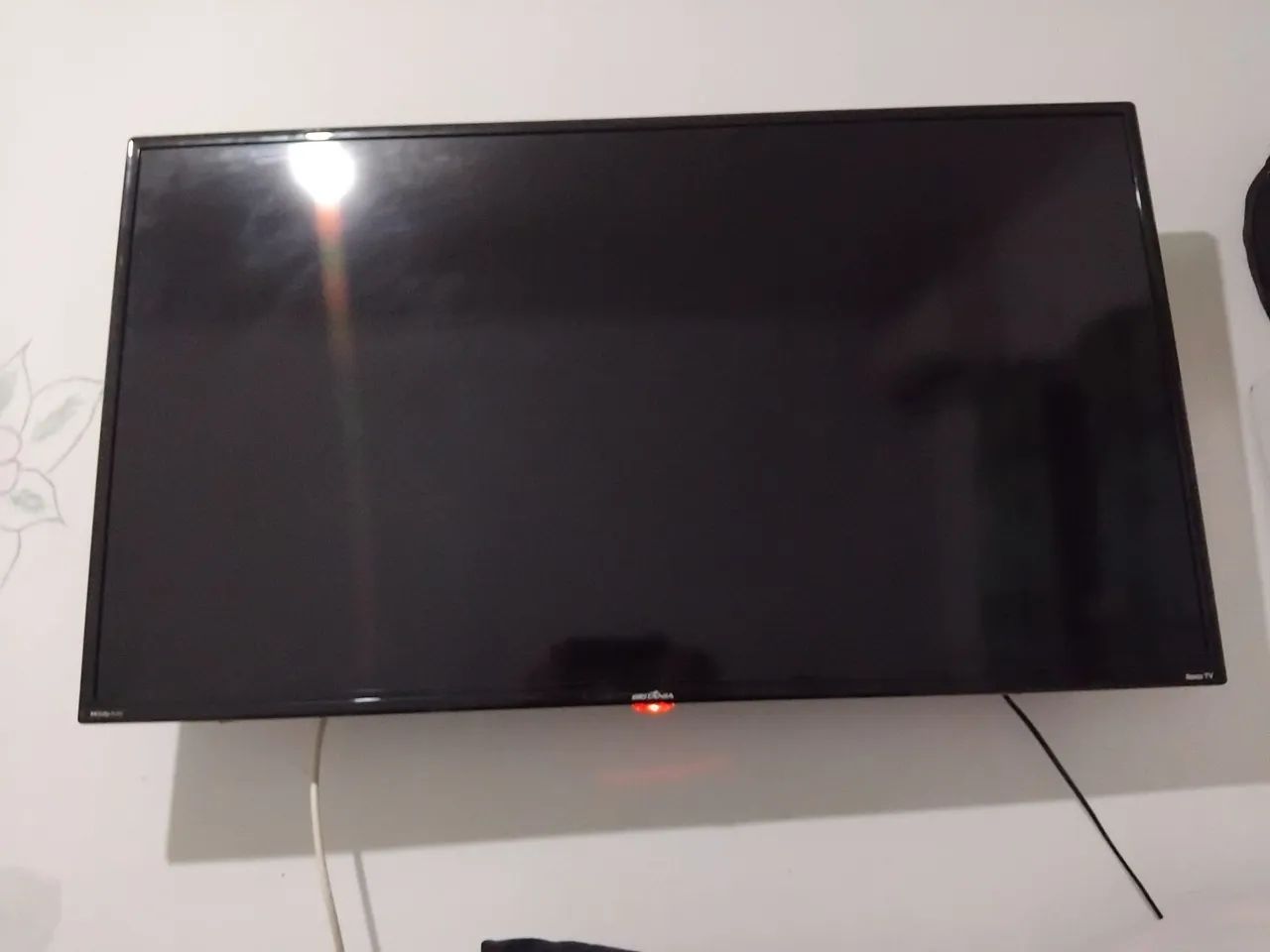 Vendo tv 43 polegadas Britânia smart  - Foto 2