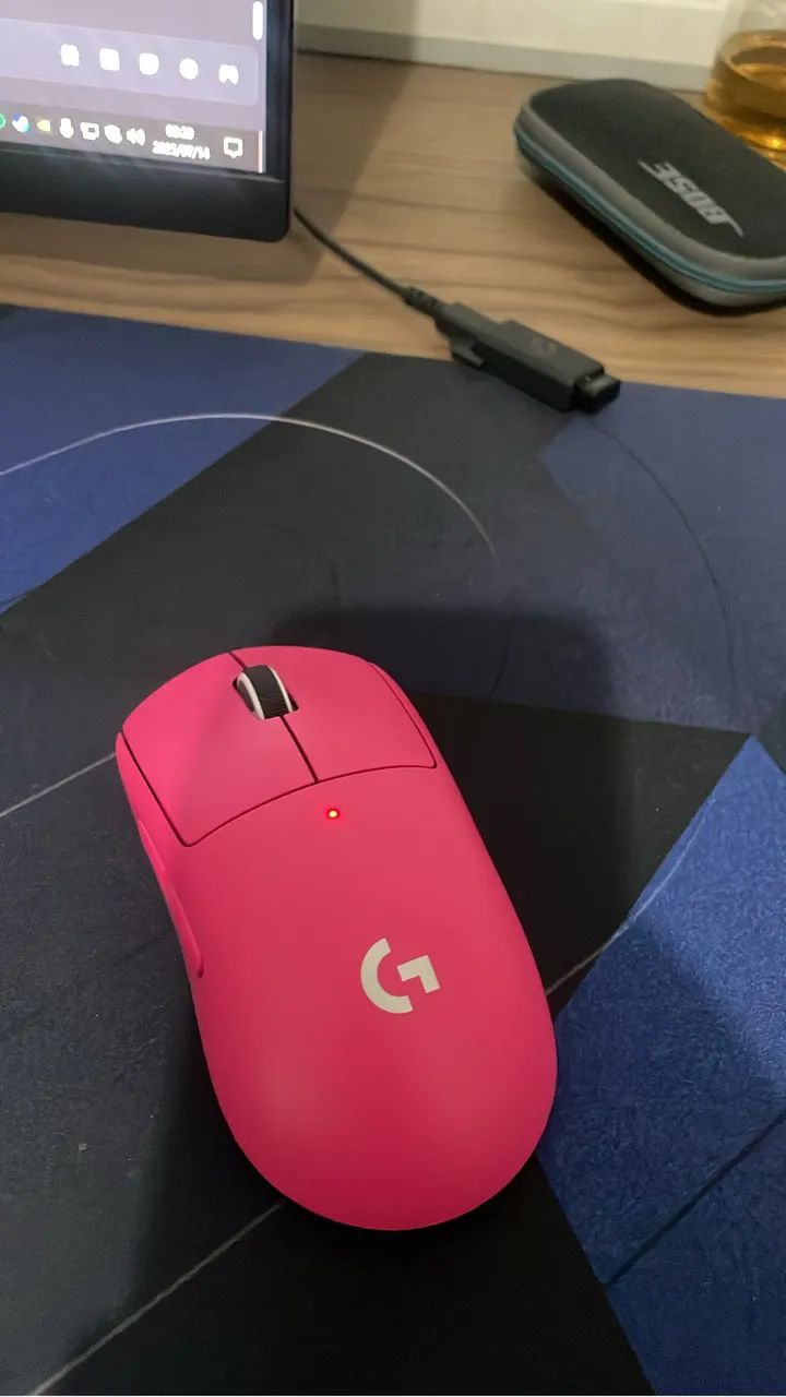Mouse Logitech Superlight - Foto 2