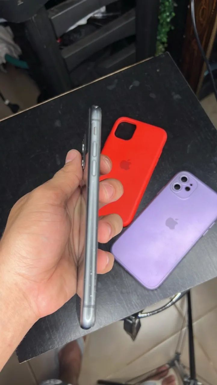 iPhone 11 64 GB - Foto 4