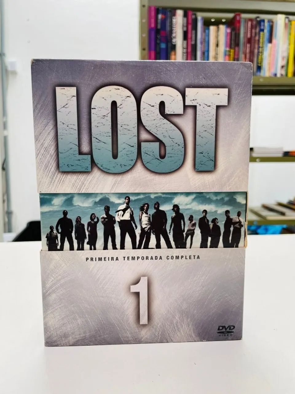 BOX DVD LOST 1 TEMPORADA COMPLETA (ORIGINAL COM LUVA)