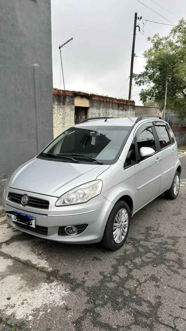 Fiat Idea Attractive 1.4 Fire Flex 8V 5P 2013