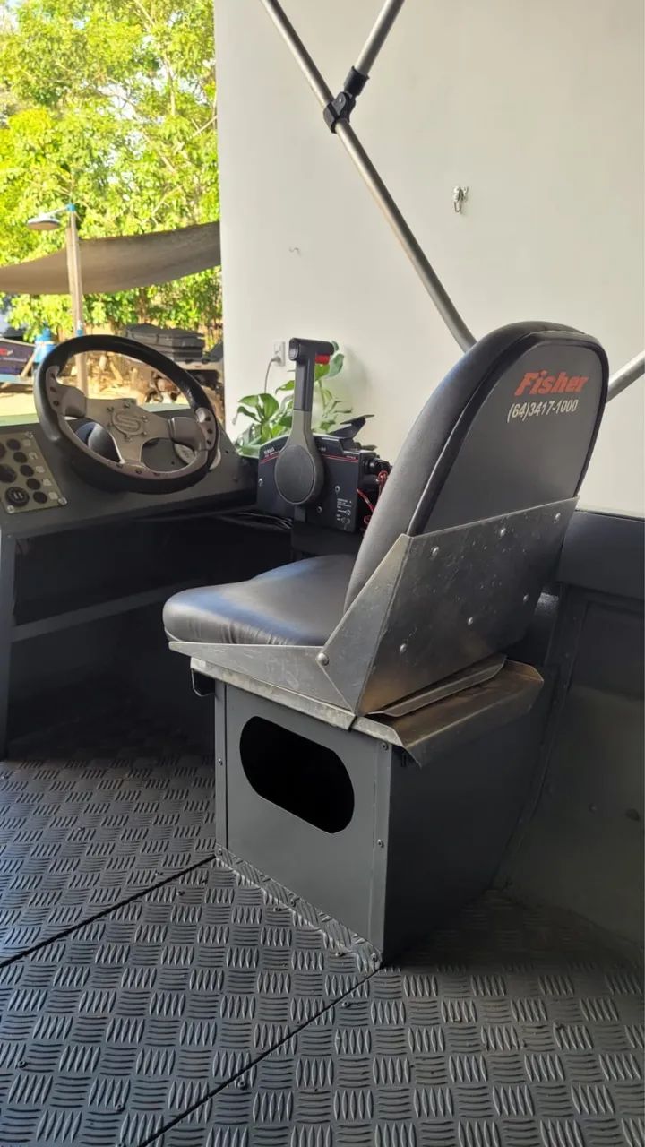 Vendo Barco tipo lancha - Foto 8