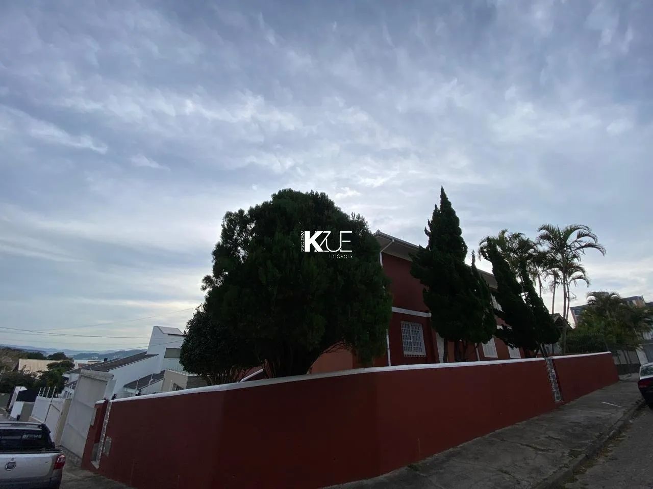 Casa ampla com 333,20m² de terreno com vista mar. - Foto 2