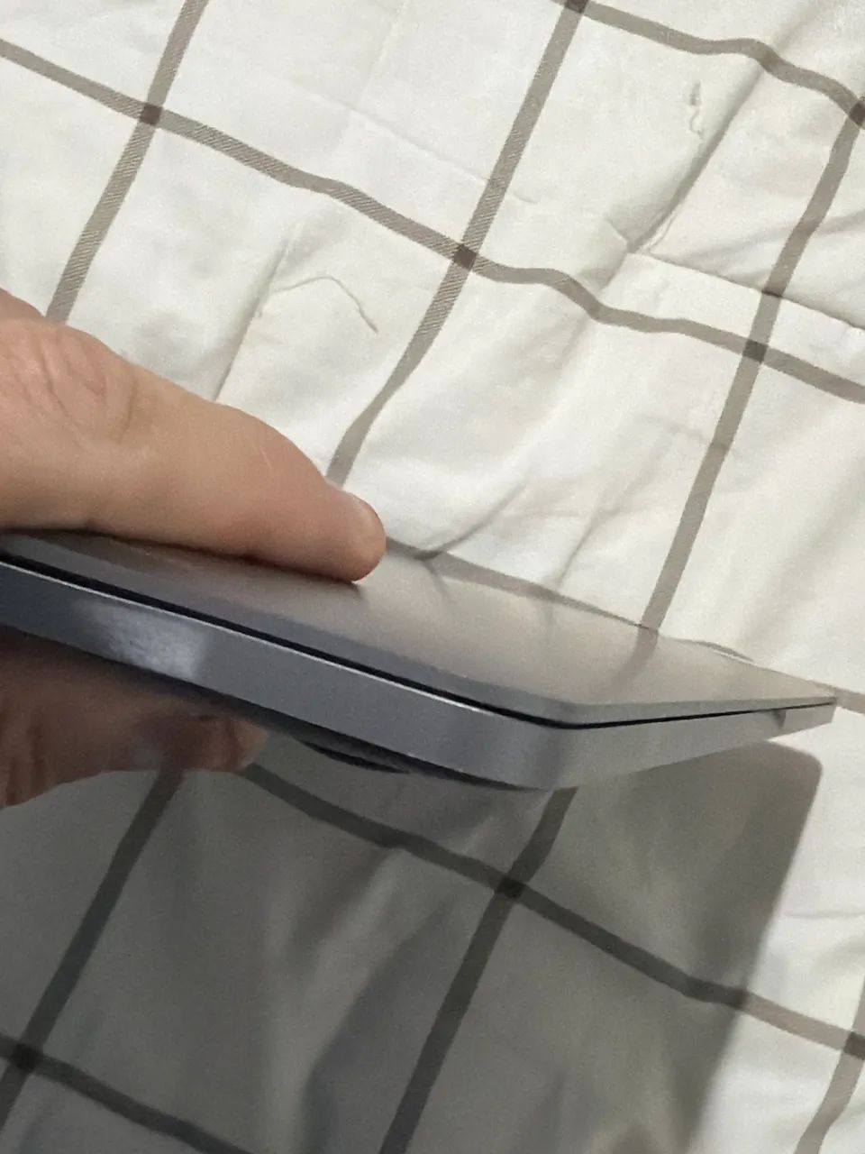 Excelente MacBook Pro 2019 i9 16RAM 512SSD - Foto 2