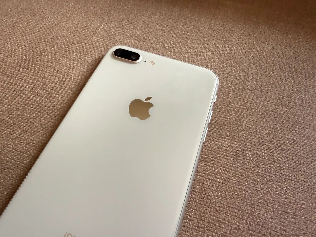 iPhone 8 Plus impecável  - Foto 3