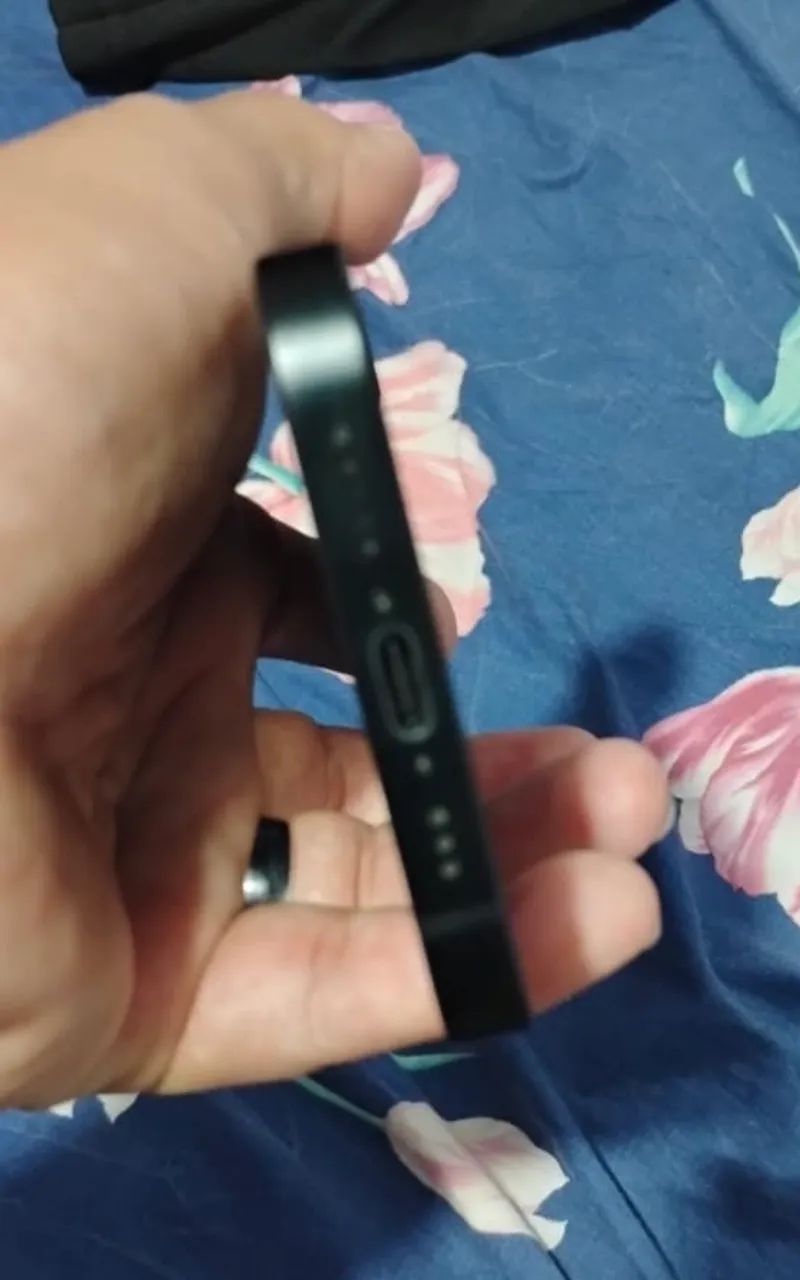 iPhone 16e 258g - Foto 5