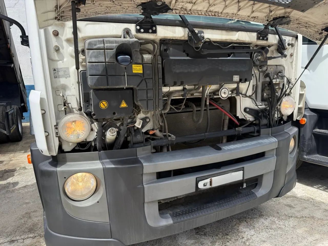 VW 17.230 Caçamba basculante  - Foto 3