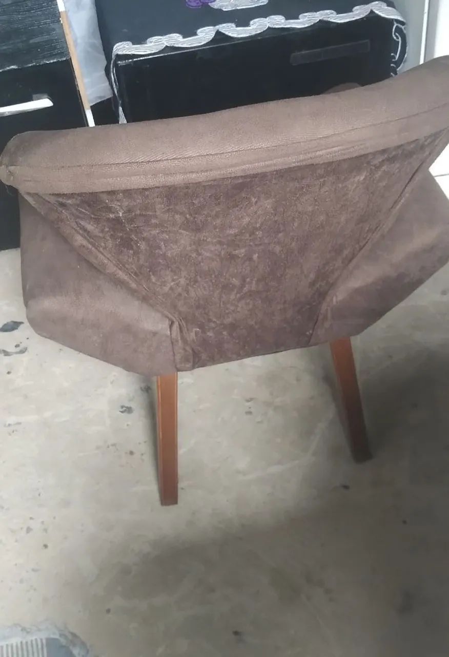 Vendo duas poltronas marrons  - Foto 2