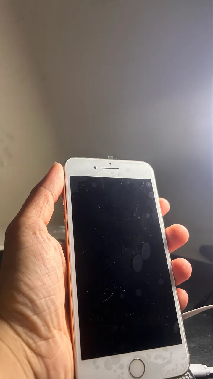 iPhone 8 Plus 