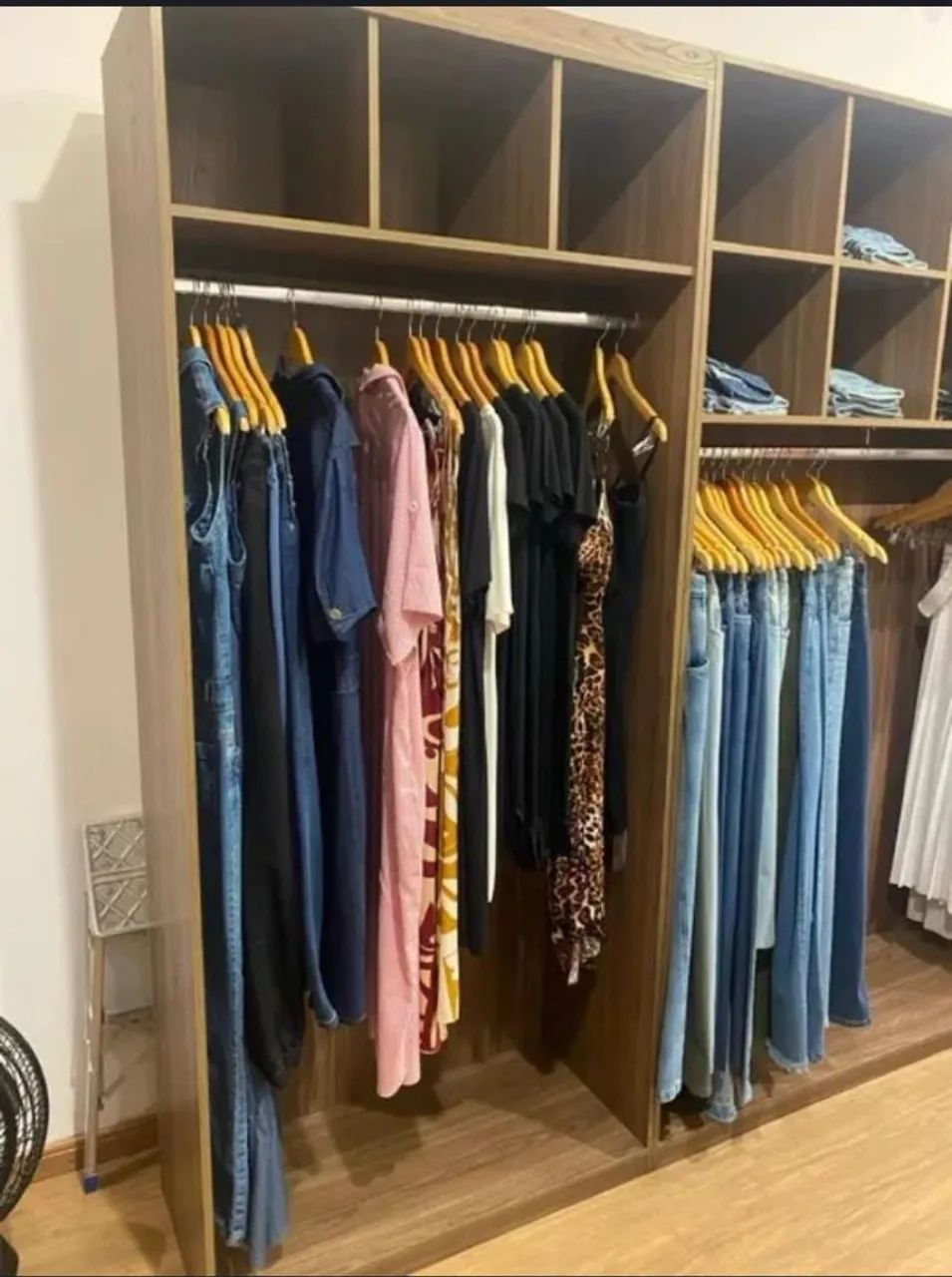 Móveis ideais loja de roupa - Foto 4