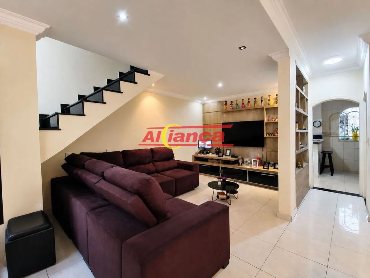 Sobrado 264m², com 4 quartos e 3 suítes à venda na Vila Rosália - Foto 2