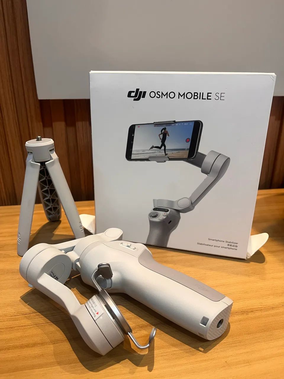 Gimbal Estabilizador DJI Osmo Mobile SE 3 Eixos para Celular - Novo Completo Original