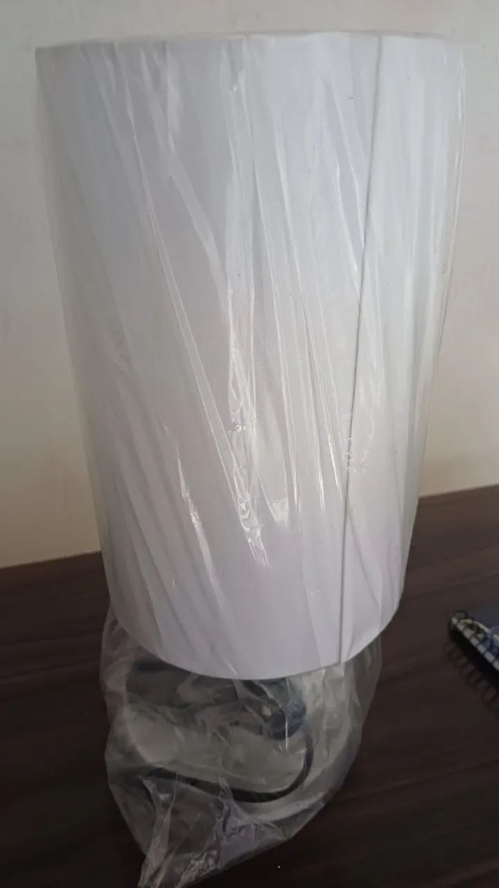 Abajur branco 