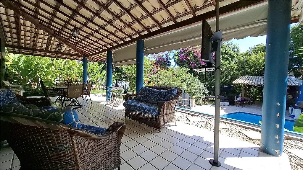 Casa 5 Quartos com 2 Suítes e 394m² - Jardim Petrópolis