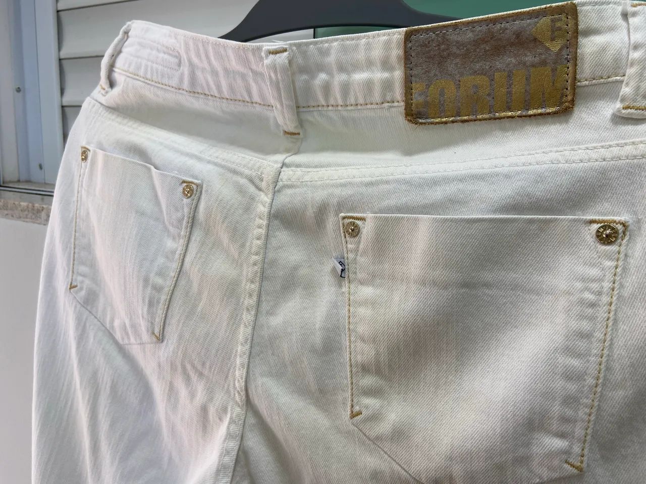Calça Jeans Branca Forum.  - Foto 3